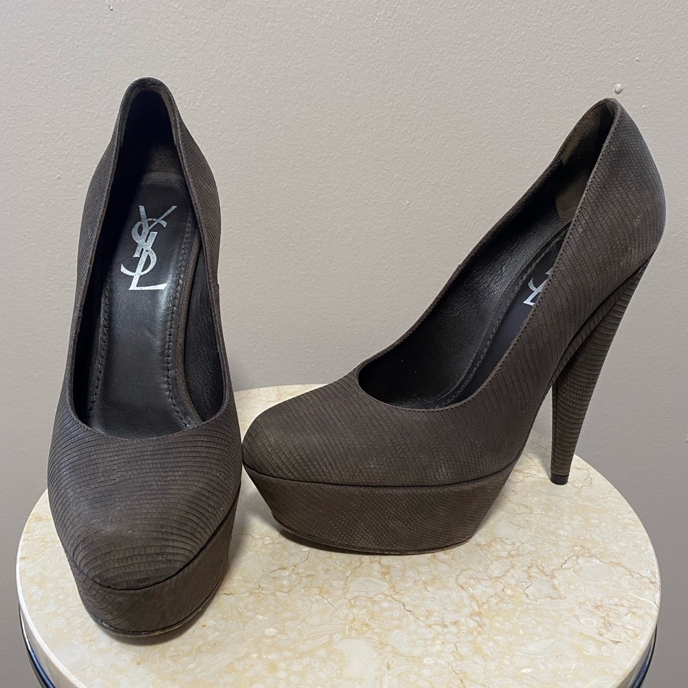 Yves Saint Laurent Aliama Lizard Embossed Platform Pumps Size 37.5